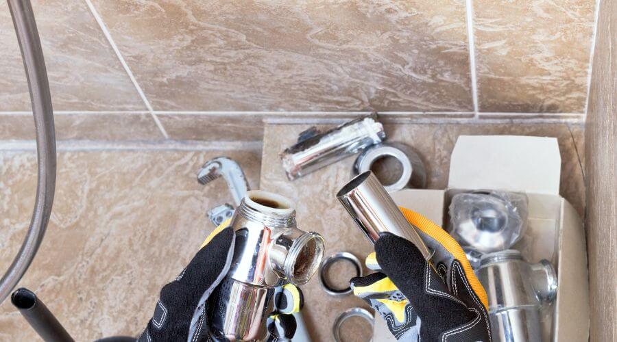 Professional gutter cleaning in Port Richey, FL